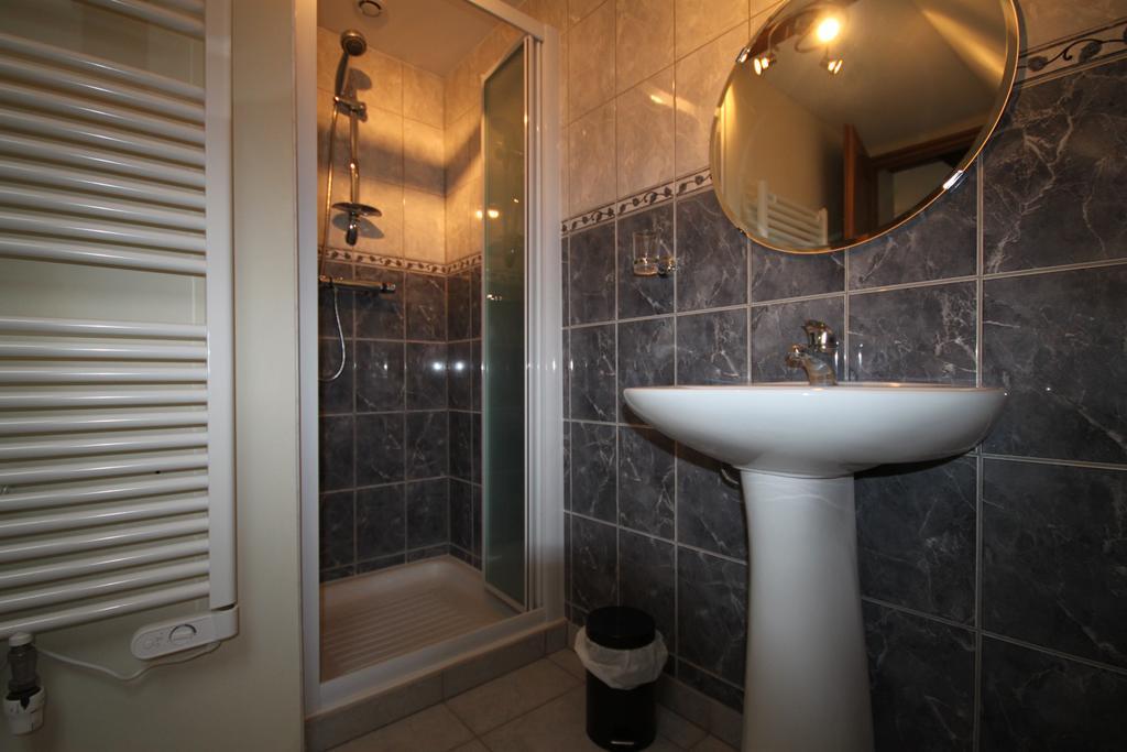 Chambres D'Hotes La Difference-Le Pressoir Rouelle Δωμάτιο φωτογραφία